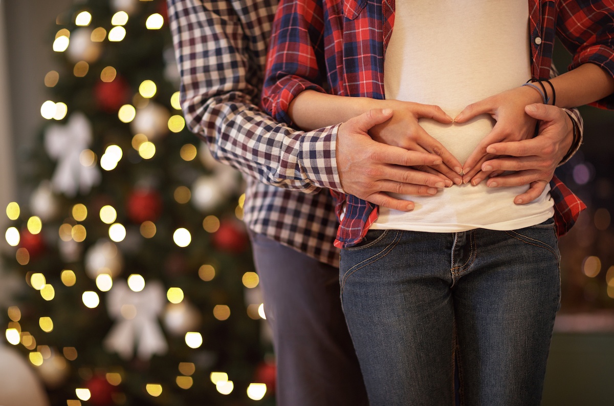 25 Joyful Christmas Pregnancy Announcement Ideas
