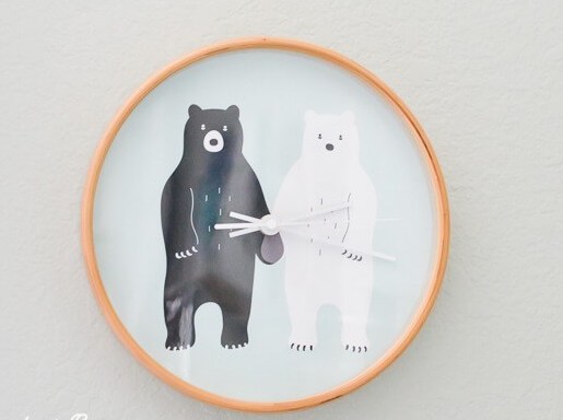 bear clock