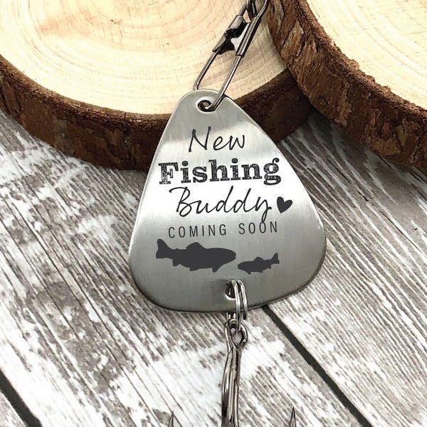 fishing lure to announce pregnancy