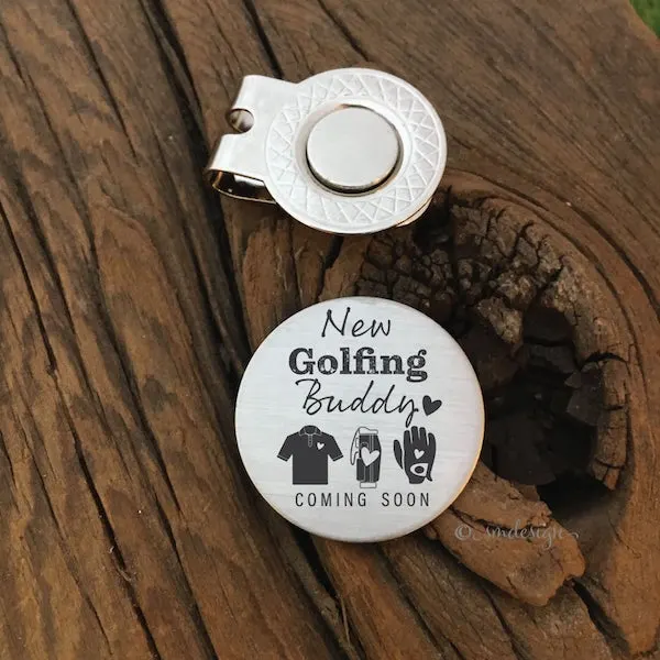 golf ball marker to announce pregnancy to family in person