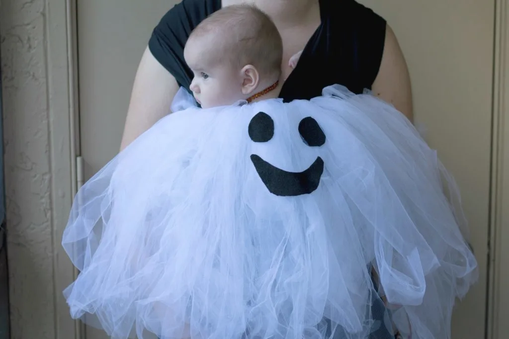 DIY ghost baby carrier Halloween costume