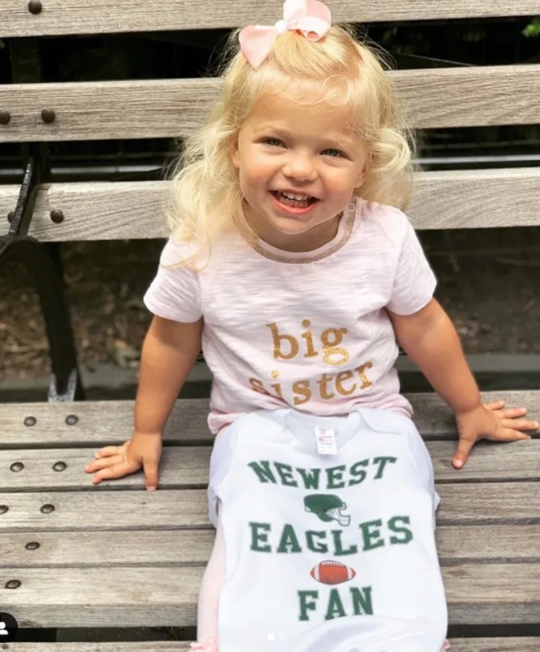 Football pregnancy announcement of big sister
