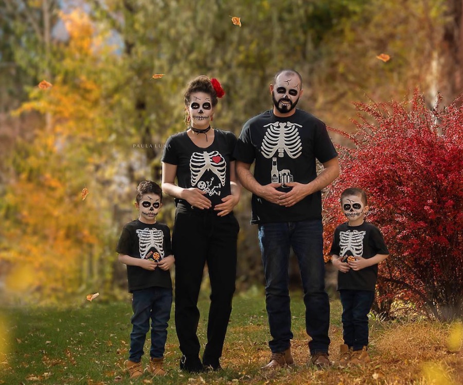 skeleton Halloween pregnancy announcement