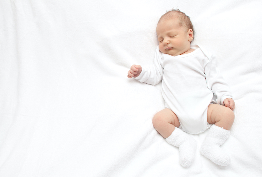 how to dress baby for sleep at night