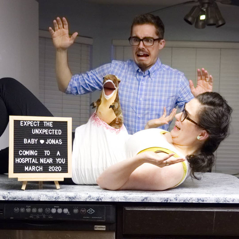 25 The Most Cringe And Embarrassing Pregnancy Announcements, As