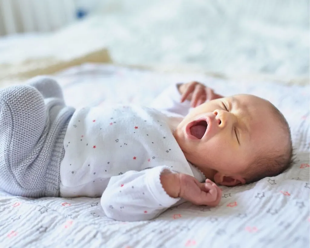 help reflux baby sleep
