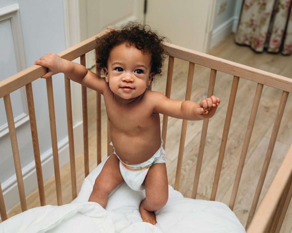 baby waking up too early and standing in crib