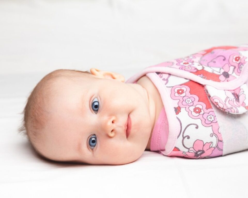 Best Tips for How to Dress Your Baby for Sleep in the Winter