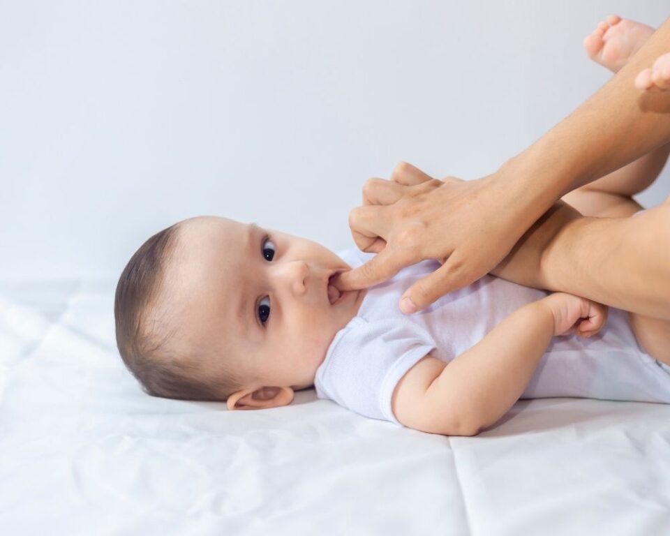 7 Ways to help teething baby sleep