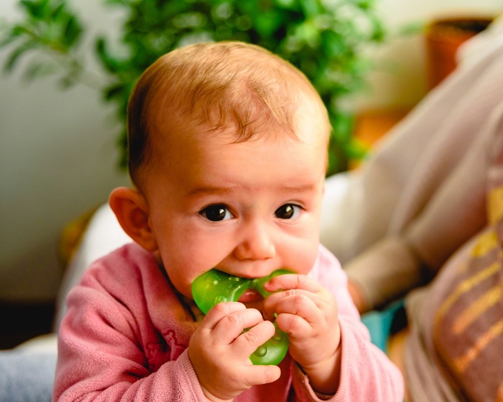use teething toys to help baby with teething pain