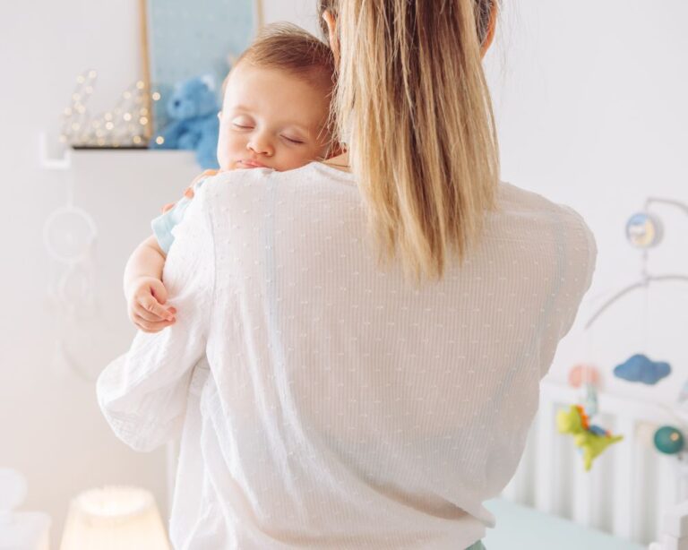 Sample 9 Month Old Sleep Schedule (with Nap Times + Lengths)