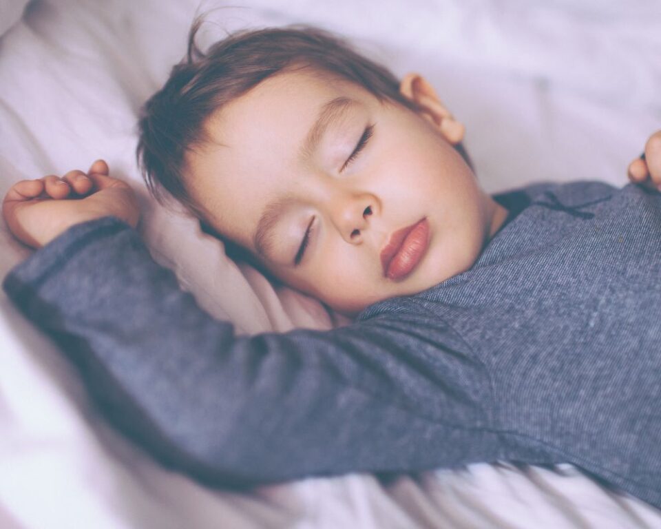 When to Start Sleep Training? (Which Age is Best) The Postpartum Party