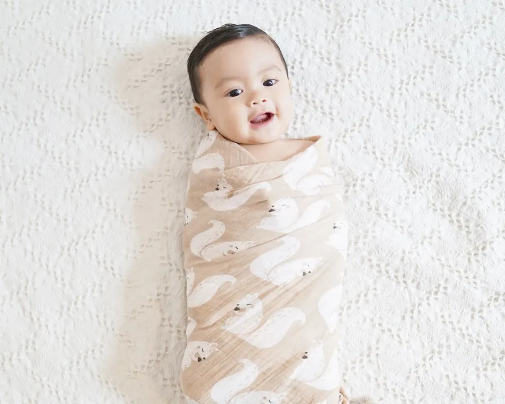 Swaddle vs Sleep Sack Do I Need Both?