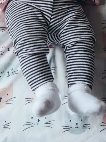 baby's legs and feet